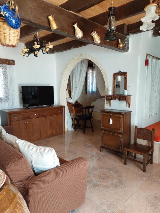 Lakena Traditional House Menetaí Zewnętrze zdjęcie