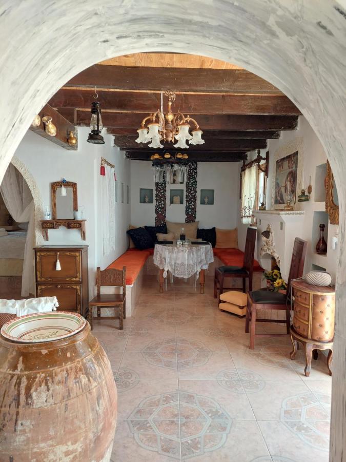 Lakena Traditional House Menetaí Zewnętrze zdjęcie
